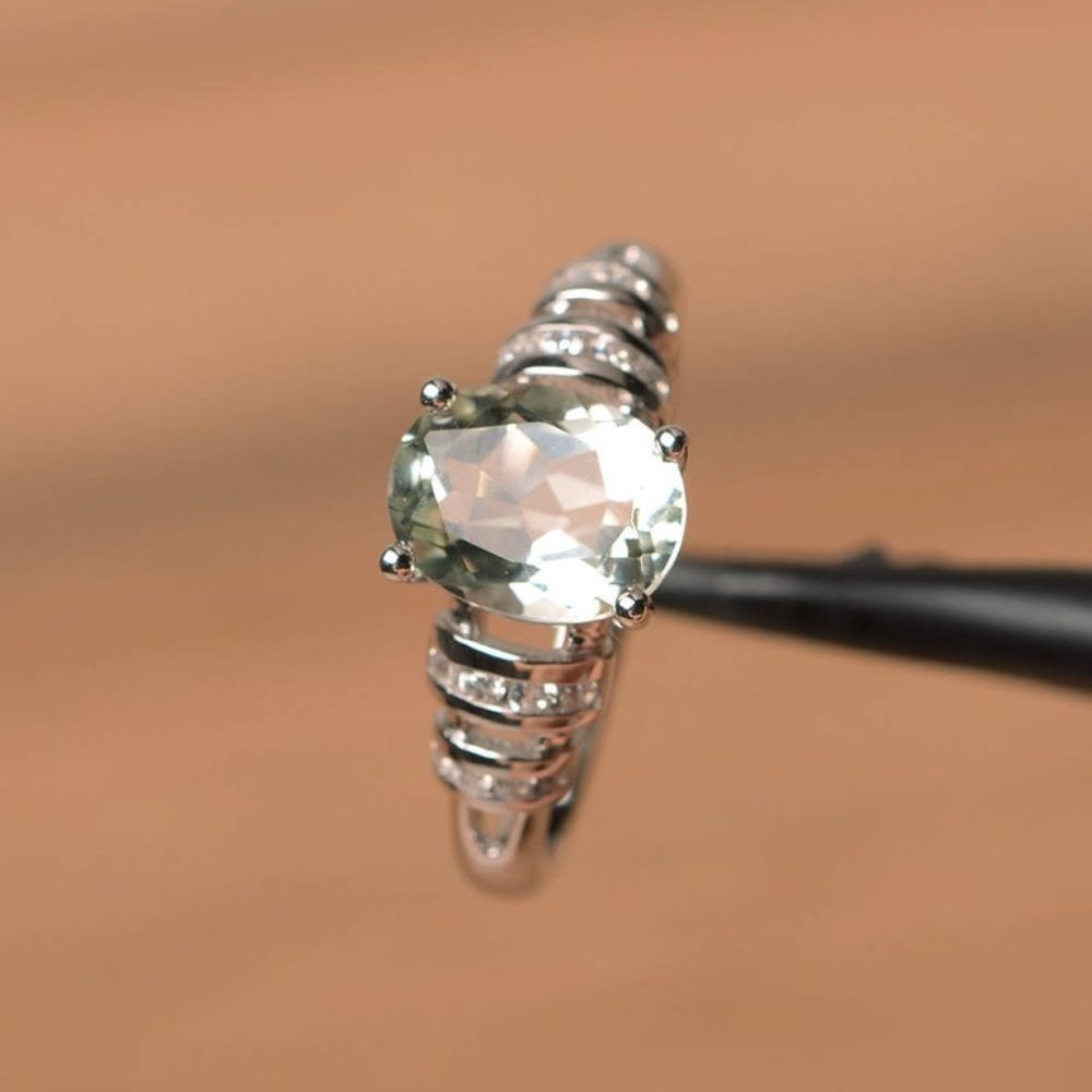 💎 Refine Oval Pure Zircon Romantic Silver Elegant Rings for Women, PD357